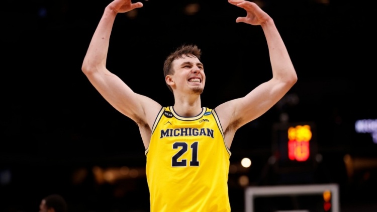 上延伸到对 上延伸到对